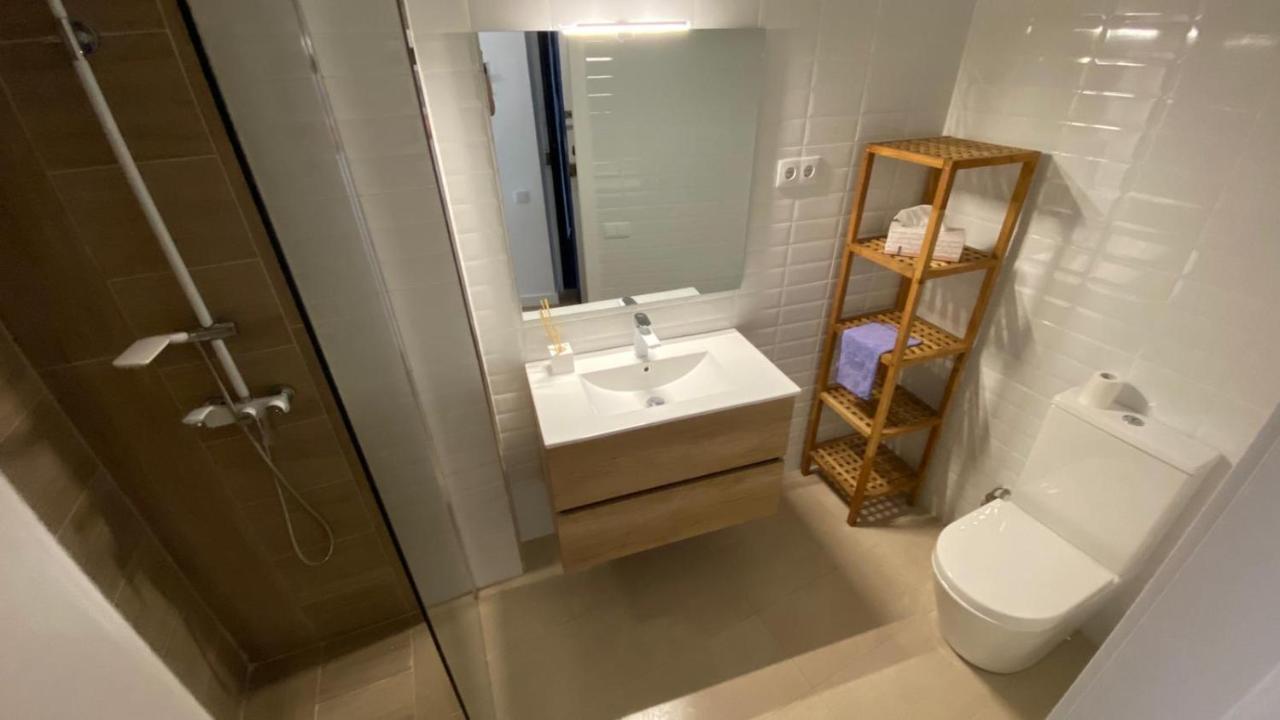 Homing La Pineda 117 Apartment Ngoại thất bức ảnh